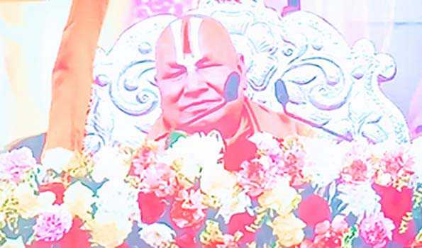 रामचरितमानस को राष्ट्रीय ग्रंथ घोषित करायेंगे: रामभद्राचार्य
