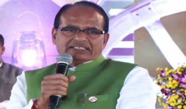 मध्यप्रदेश की धरती पर अब बेटियाँ वरदान:शिवराज