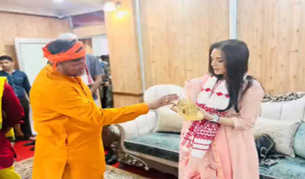 प्रीति जिंटा ने कामाख्या मंदिर में किया दर्शन