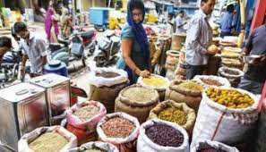 खुदरा मुद्रास्फीति मार्च में गिर कर 5.66 प्रतिशत के 15 माह के निम्नतम स्तर पर