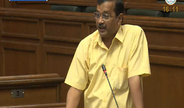 केजरीवाल ने दिल्ली विस में अल्प शिक्षित राजा की सुनाई कहानी