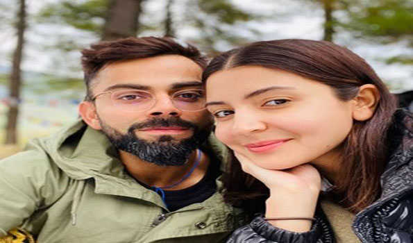 विराट और अनुष्का पहुंचे नजाकत और नफासत के शहर लखनऊ