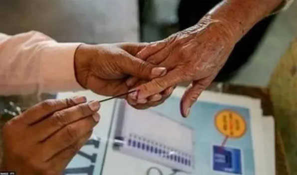 रामपुर की स्वार विधानसभा सीट पर 17 फीसदी गिरा मतदान प्रतिशत