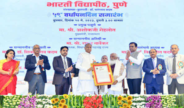 स्वस्थ और शिक्षित नागरिक ही करते हैं उन्नत राष्ट्र का निर्माण: गहलोत