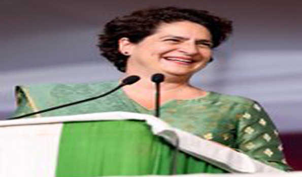 कर्नाटक ने साबित किया कि ध्यान भटकाने वाली राजनीति नहीं चलेगीः प्रियंका