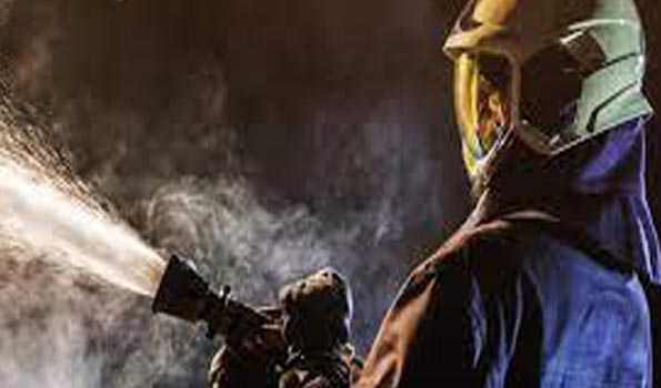 Six injured  in fire break out  after gas leak in Mumbai