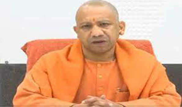 योगी ने की जन सरोकार से जुड़े मामलों की समीक्षा