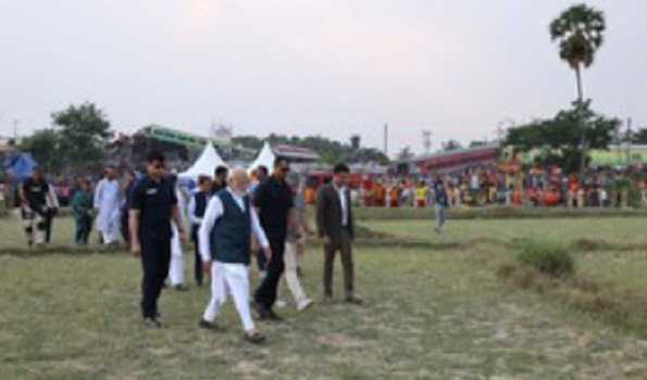PM arrives at Bahanaga Railway station, Leaves for Balasore district Headquarter hospital