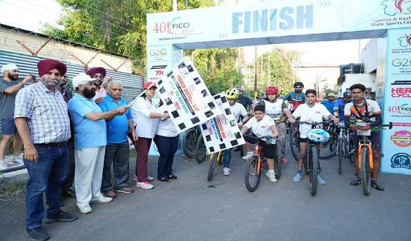 FICCI FLO JKL collaborates with J&K Sports Council to mark World Cycling Day