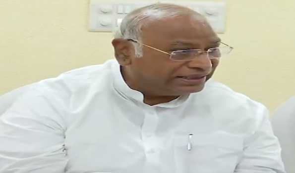 Kharge writes to PM; says all 'empty' safety claims of Railway Min exposed