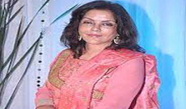 जीनत अमान ने सत्यम शिवम सुंदरम की तस्वीर शेयर की