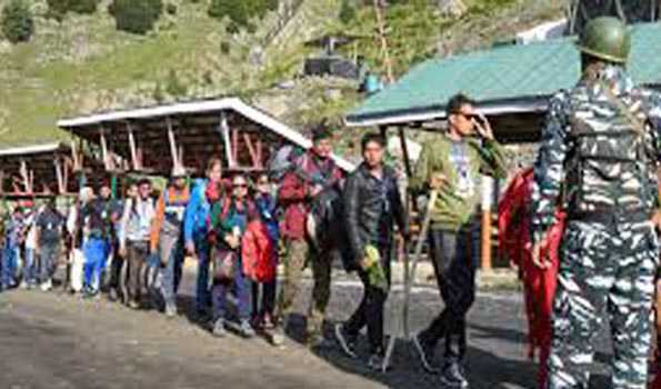 कड़ी सुरक्षा के बीच अमरनाथ यात्रा प्रारंभ