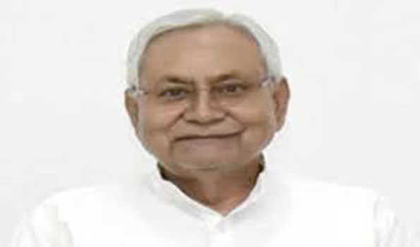 नीतीश ने अखिलेश यादव को जन्मदिन की दी बधाई