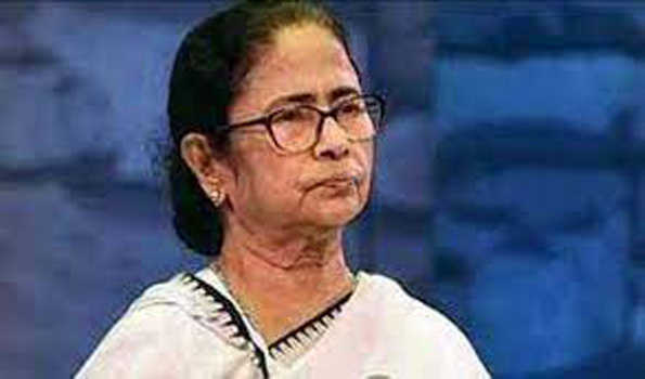 ममता ने गुरु पूर्णिमा के अवसर पर महान आध्यात्मिक नेताओं को दी श्रद्धांजलि