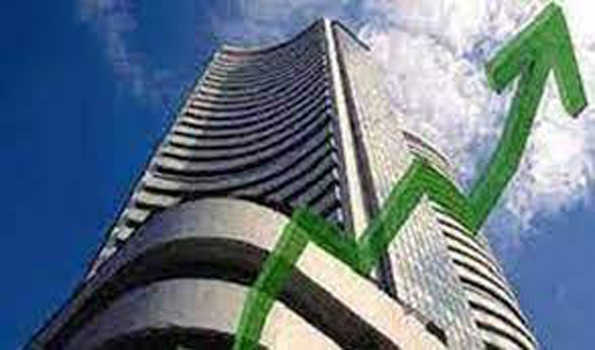 बजाज फाइनेंस और फिनसर्व की छलांग ने शेयर बाजार को दी नई ऊंचाई