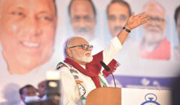 भुजबल ने की शरद पवार की तारीफ