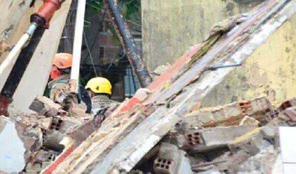 ब्राजील में इमारत ढहने से 11 लोगों की मौत