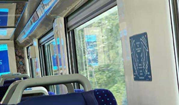 अयोध्या में वंदे भारत एक्सप्रेस पर पथराव