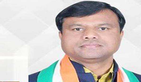 कांग्रेस ने सांसद दीपक बैज को सौंपी छत्तीसगढ़ की कमान