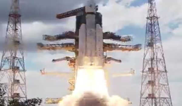 मिशन चन्द्रयान-3 का किया प्रक्षेपण