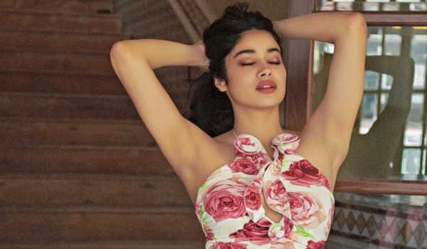 जान्हवी कपूर ने किया इंटेंस वर्कआउट
