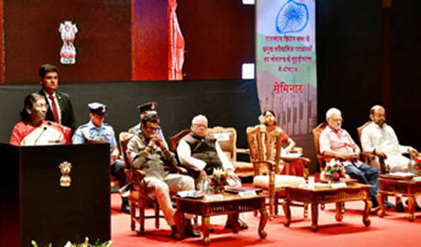 गत 75 वर्षों में देश में लोकतंत्र और अधिक हुआ मजबूत-मुर्मू