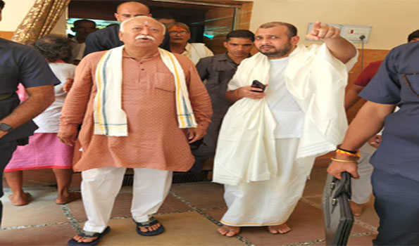 संत मिलन को निकले भागवत पहुंचे विंध्य क्षेत्र में