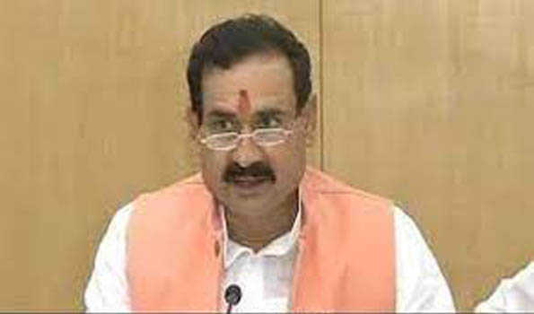 ग्वालियर की जनता से माफी मांगें प्रियंका : नरोत्तम