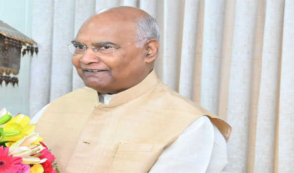 कोविंद दो दिवसीय दौरे पर महाराष्ट्र पहुंचे