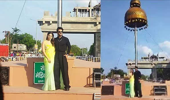 रणवीर और आलिया फिल्म के प्रमोशन के लिये बरेली में