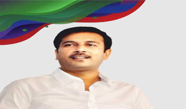 सरकार के कल्याणकारी योजनाओं में बिचौलिया हावी :सुदेश कुमार महतो