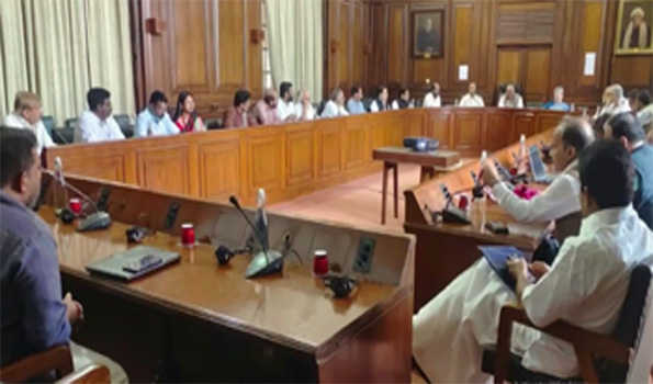 मणिपुर गए प्रतिनिधिमंडल ने सदन के नेताओं को दी जानकारी