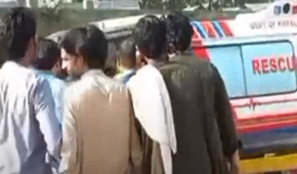 पाकिस्तान में बम विस्फोट में मृतकों की संख्या 54 हुई