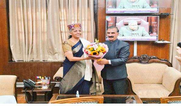 सुक्खू ने नयी दिल्ली में केंद्रीय वित्त मंत्री से की भेंट