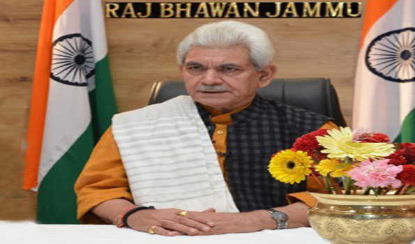 उपराज्यपाल ने श्रीनगर स्मार्ट सिटी की परियोजनाओं का किया उद्घाटन
