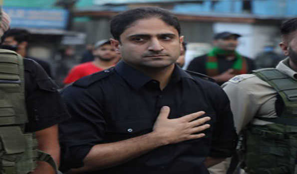 श्रीनगर के ऐतिहासिक लाल चौक पर नया घंटाघर बना