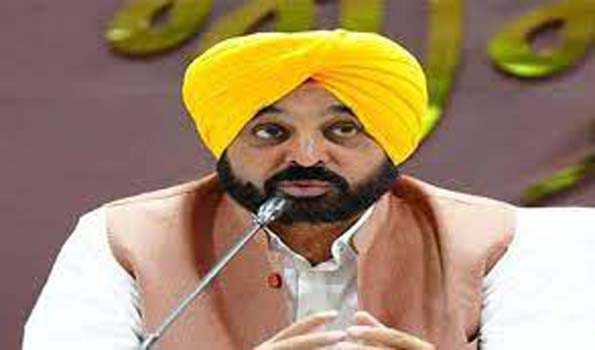 मनप्रीत बादल के गलत फ़ैसले के कारण सरकारी खज़ाने को 60 करोड़ रुपए का घाटा हुआ: मान