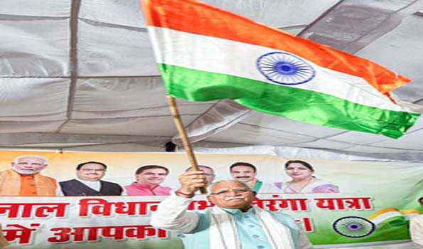 करनाल में भव्य तिरंगा यात्रा, खट्टर ने की अगुवाई