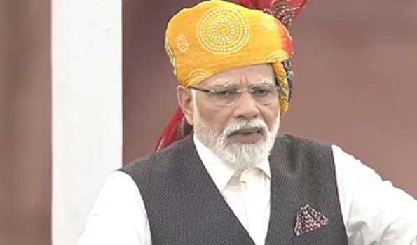 दो करोड़ महिलाओं को ड्रोन चलाने का प्रशिक्षण