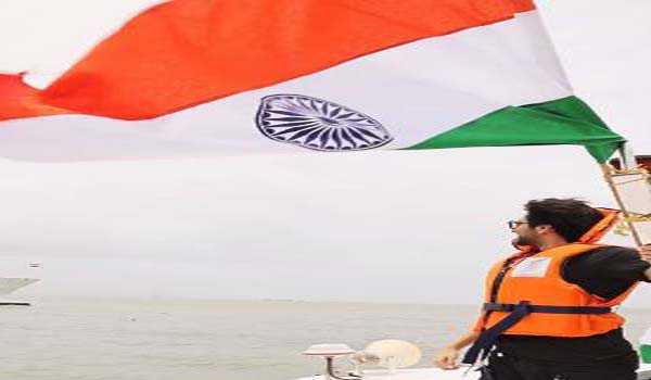 हर घर तिरंगा मुहिम से जुड़कर खुश हैं आयुष्मान खुराना