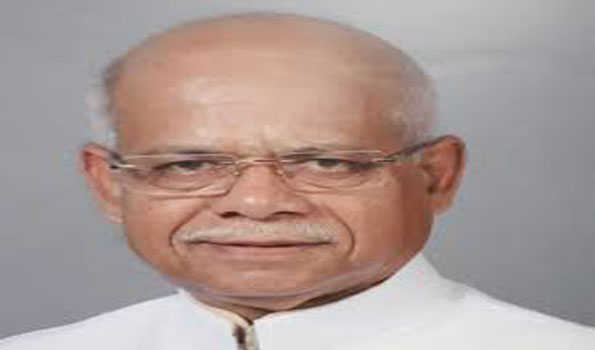 शुक्ल ने फहराया राष्ट्र ध्वज