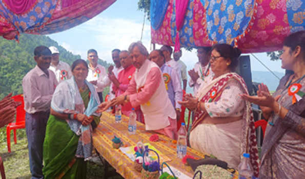 रावत ने की जिला विकास समन्वय व निगरानी समिति की बैठक