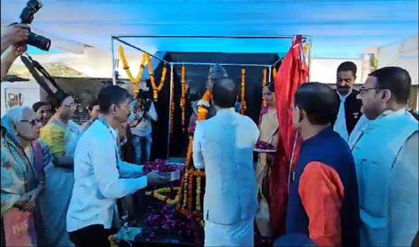 स्व़ बैनर्जी ने अपना सम्पूर्ण जीवन मातृभूमि की सेवा के लिए समर्पित कर दिया था-शिवराज