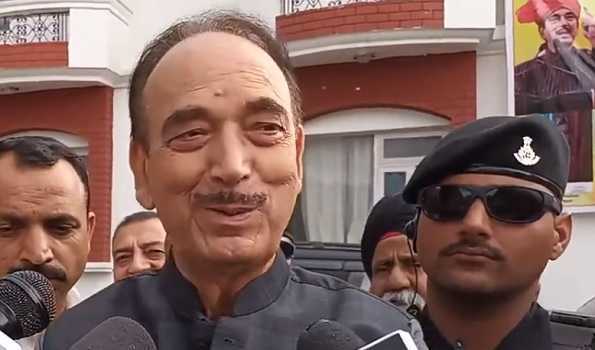 सत्ता में आने पर बेरोजगारी, गरीबी का समाधान करेंगे: आजाद