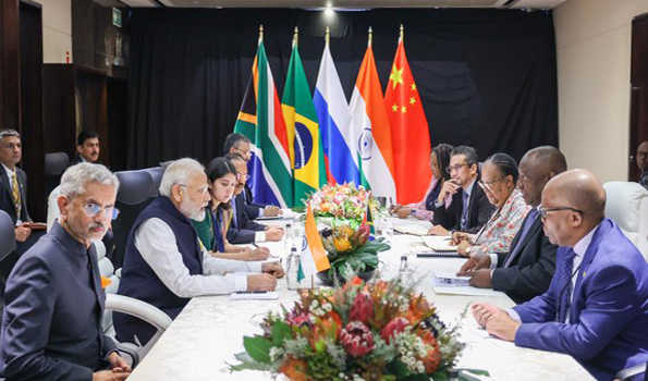 मोदी ने ब्रिक्स देशों से अंतरिक्ष अन्वेषण संघ बनाने का किया आह्वान