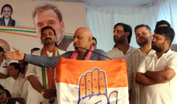 अजय राय ने संभाला यूपी कांग्रेस अध्यक्ष का पद भार