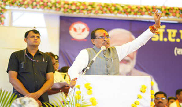 देश की प्रगति के लिए जरूरी हैं अभियंता और वैज्ञानिक: शिवराज