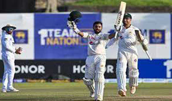 एशिया कप के लिये सऊद शकील पाकिस्तान की टीम में शामिल