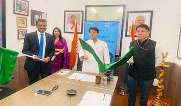 सिंधिया ने  उत्केला हवाई अड्डे का किया उद्घाटन, भुवनेश्वर के लिए उड़ान को दिखाई हरी झंडी