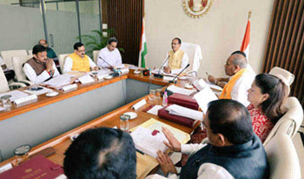 प्रधानमंत्री उज्जवला योजना की कनेक्शनधारी को गैस रिफिल 450 रूपये में